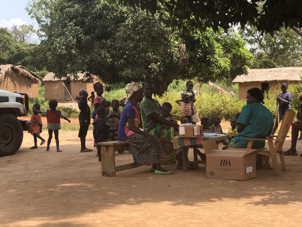 clinic-mobile-within-villages